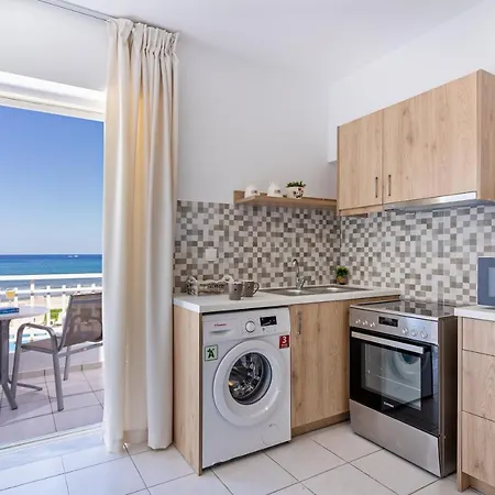 Appartement Azure Seaside Apts