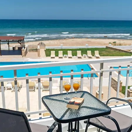 Appartement Azure Seaside Apts *