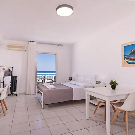 Azure Seaside Apts Lägenhet *