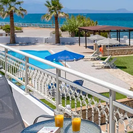 Azure Seaside Apts Lägenhet