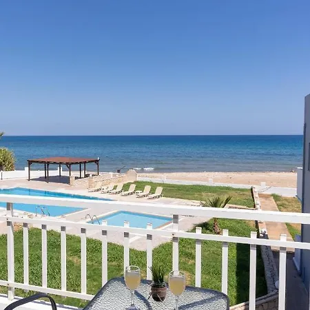 דירה Azure Seaside Apts Magnisía