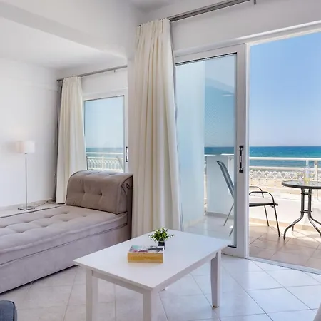דירה Azure Seaside Apts Magnisía